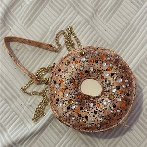 Betsey Johnson Embellished with gem Bagel 🥯 Crossbody Bag in Tan with Gold Chain